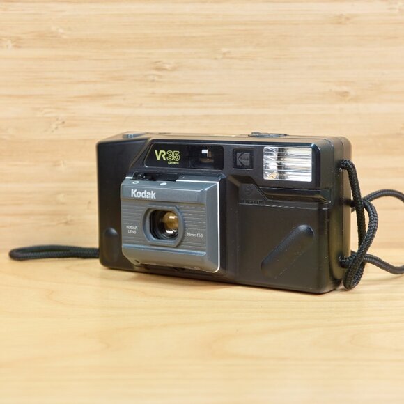 Vintage Kodak VR35 35mm Film Camera, Point & Shoot, Made in Hong Kong - Picture 4 of 10